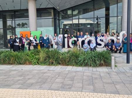 ميكروسوفت تستضيف طاقم المديرين، مركّزي ومركّزات الحوسبة